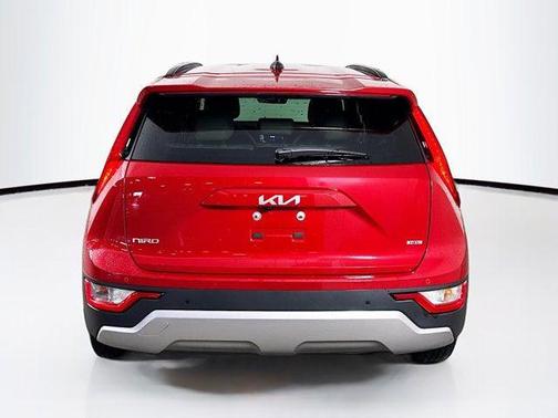 2023 Kia Niro EX