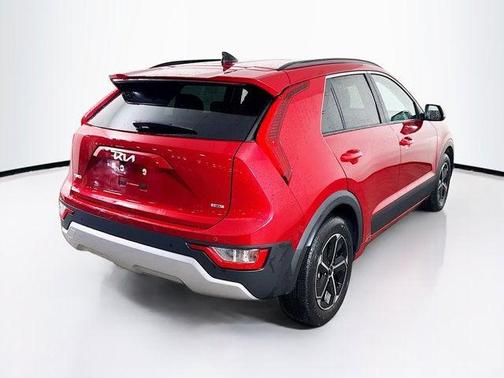 2023 Kia Niro EX