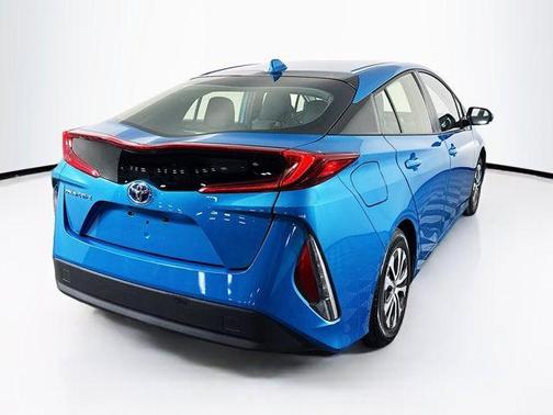 2022 Toyota Prius Prime LE