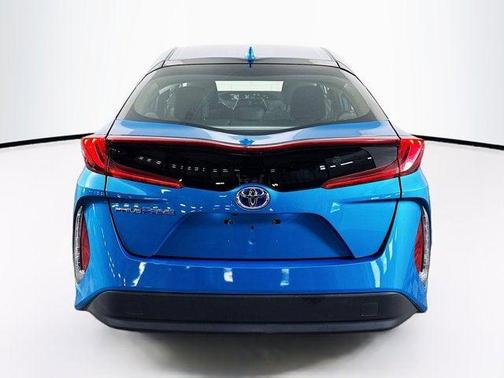 2022 Toyota Prius Prime LE