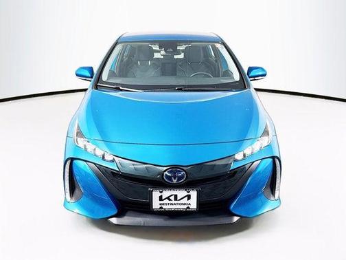 2022 Toyota Prius Prime LE