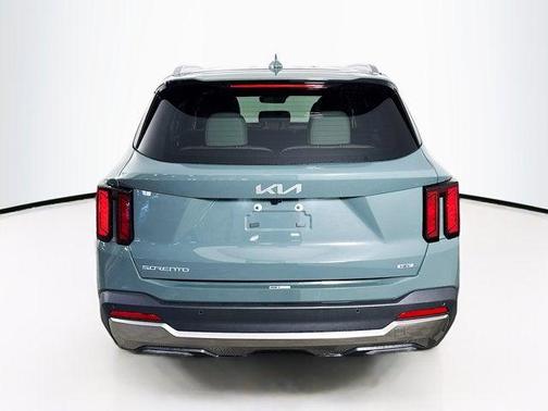 Cityscape Green 2026 Kia Sorento Hybrid EX