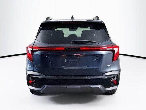 2025 Kia Seltos X-Line