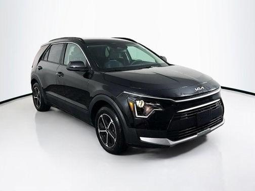 2025 Kia Niro LX