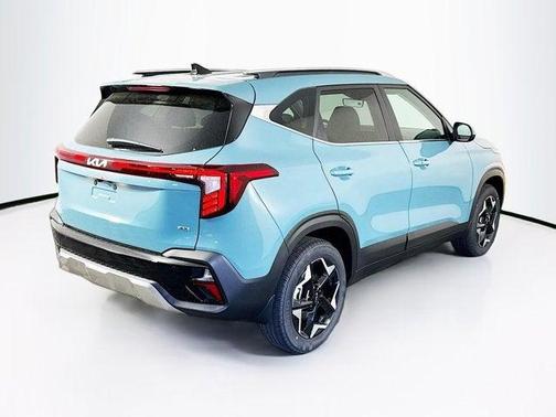 2025 Kia Seltos EX
