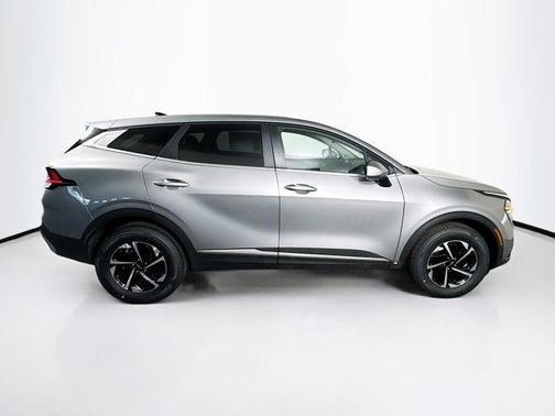 2025 Kia Sportage Hybrid LX