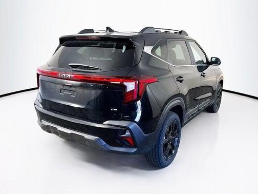 2025 Kia Seltos X-Line