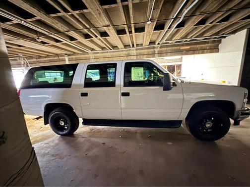 1997 Chevrolet Suburban 