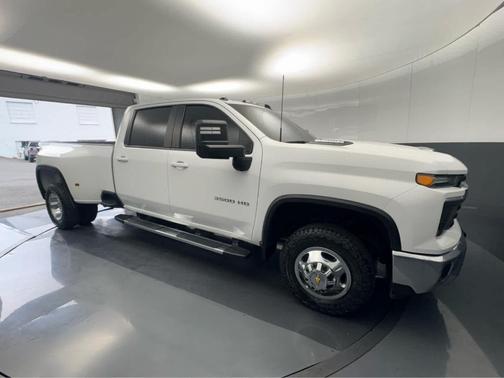 2024 Chevrolet Silverado 3500 LT