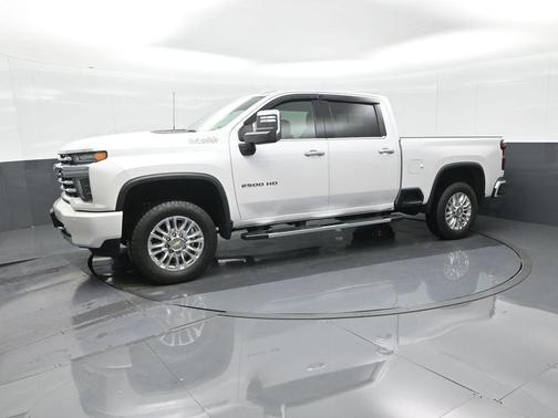 2022 Chevrolet Silverado 2500 High Country