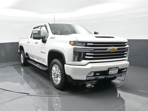 2022 Chevrolet Silverado 2500 High Country
