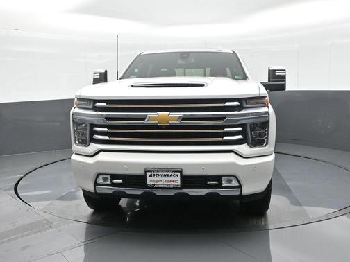 2022 Chevrolet Silverado 2500 High Country