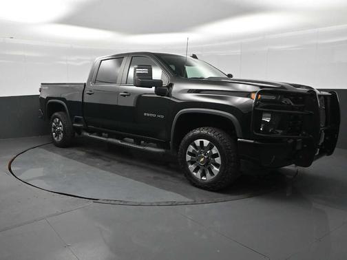2022 Chevrolet Silverado 2500 Custom