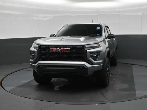 Sterling 2024 GMC Canyon Elevation