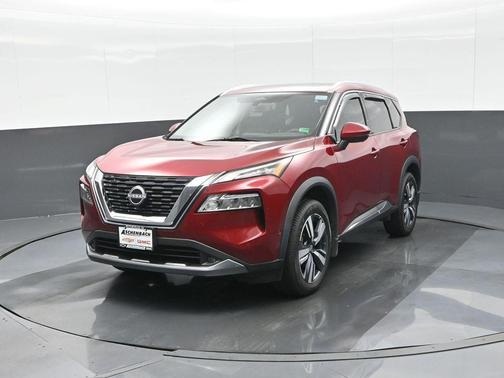 2022 Nissan Rogue SL