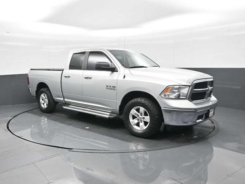 2017 RAM 1500 SLT