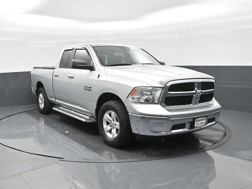 2017 RAM 1500 SLT