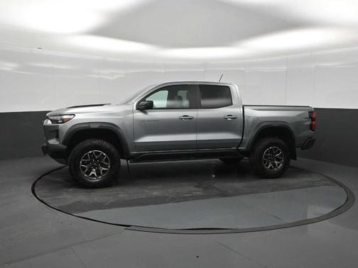 Sterling Gray Metallic 2024 Chevrolet Colorado ZR2