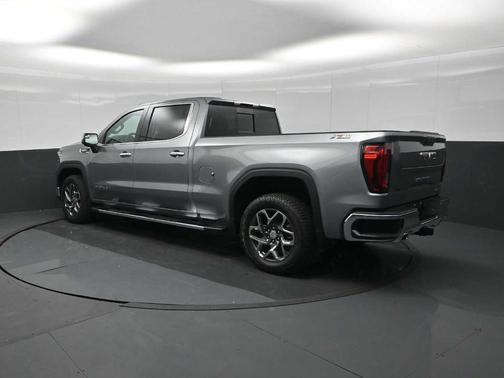Sterling 2026 GMC Sierra 1500 SLT