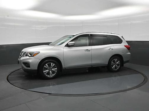 Brilliant Silver Metallic 2019 Nissan Pathfinder S