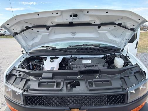 2025 Chevrolet Express 2500 Work Van