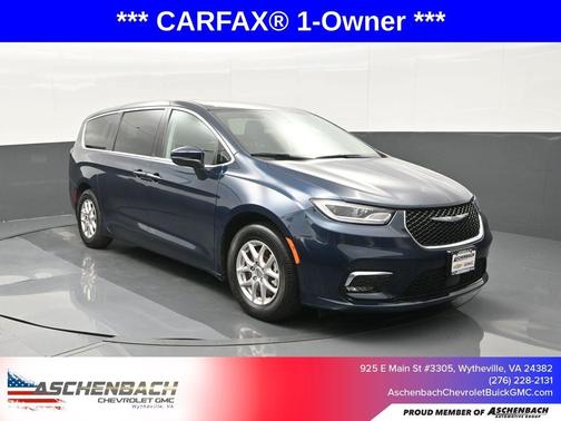 2023 Chrysler Pacifica Touring-L