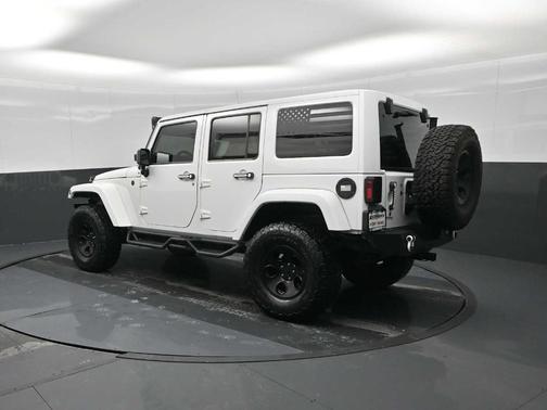 2013 Jeep Wrangler Unlimited Sahara