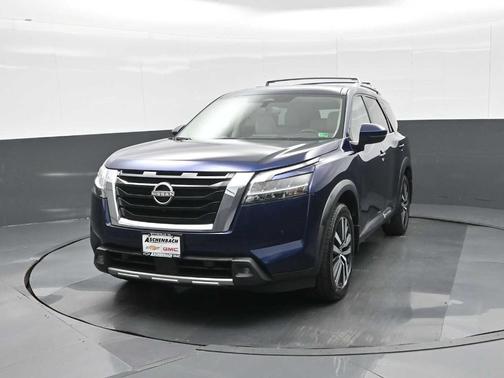 2022 Nissan Pathfinder Platinum