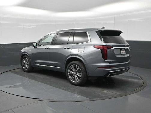 2022 Cadillac XT6 Premium Luxury AWD