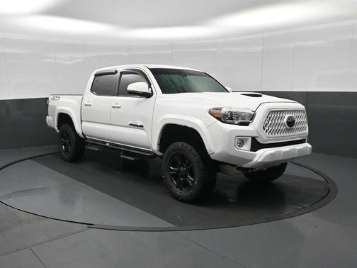 2019 Toyota Tacoma TRD Sport