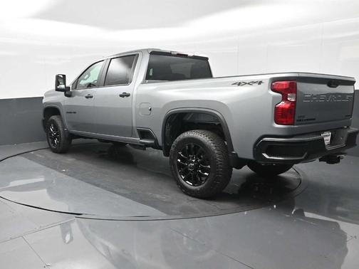 2026 Chevrolet Silverado 2500 Custom