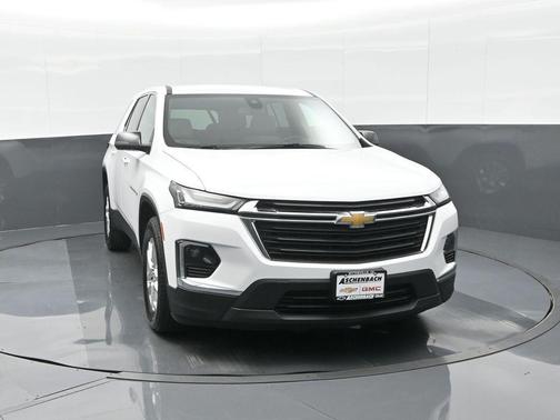 2022 Chevrolet Traverse LS