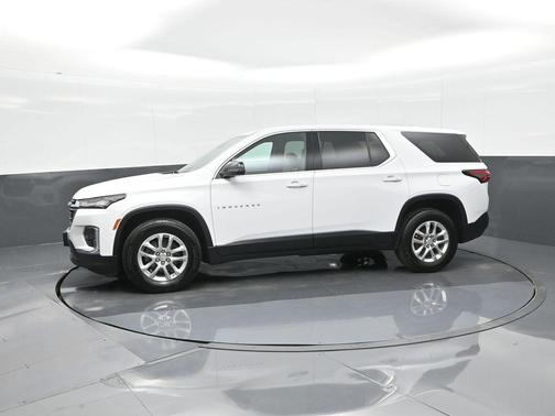 2022 Chevrolet Traverse LS