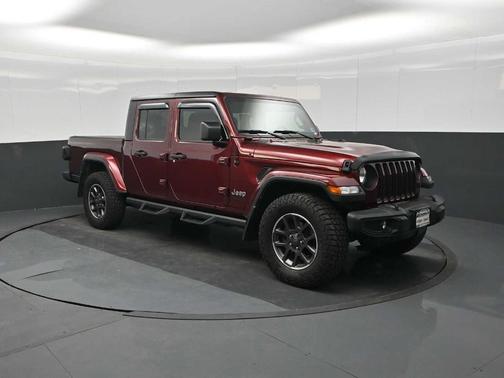 Snazzberry Pearlcoat 2021 Jeep Gladiator Overland