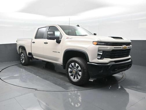 2026 Chevrolet Silverado 2500 Custom