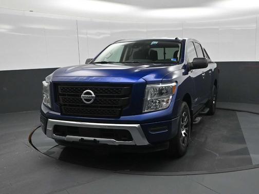 Deep Blue Pearl 2021 Nissan Titan SV