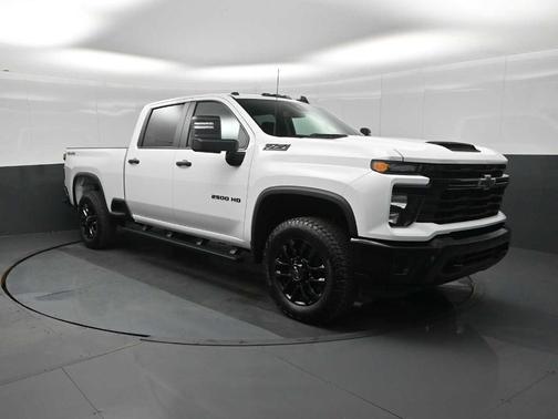 2026 Chevrolet Silverado 2500 Custom