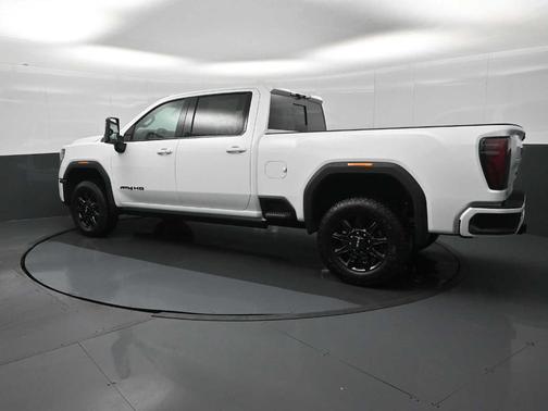 2026 GMC Sierra 3500 AT4