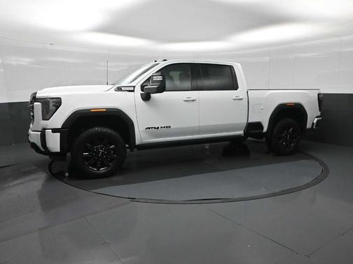 2026 GMC Sierra 3500 AT4