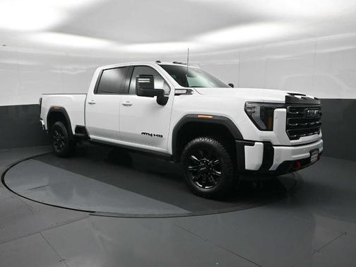 2026 GMC Sierra 3500 AT4