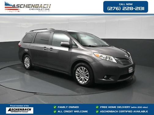 2015 Toyota Sienna XLE