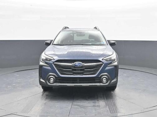 Cosmic Blue Pearl 2025 Subaru Outback Onyx Edition