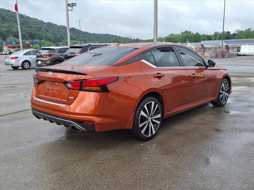 2021 Nissan Altima 2.5 SR
