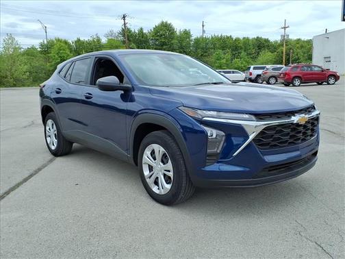 Blue Glow Metallic 2024 Chevrolet Trax LS