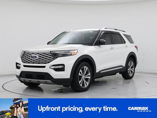 White 2020 Ford Explorer Platinum