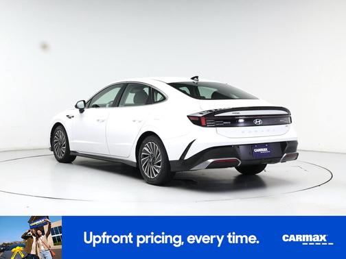 White 2025 Hyundai SONATA Hybrid SEL