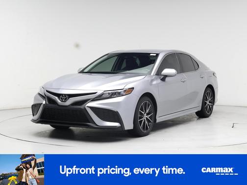 Silver 2022 Toyota Camry SE