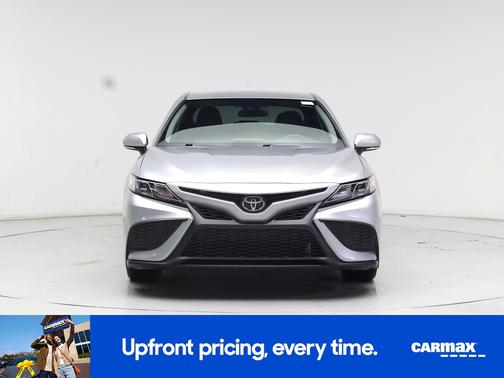 Silver 2022 Toyota Camry SE