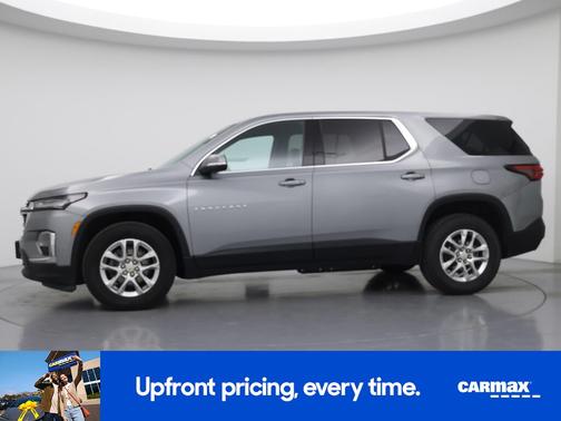 Gray 2023 Chevrolet Traverse LS