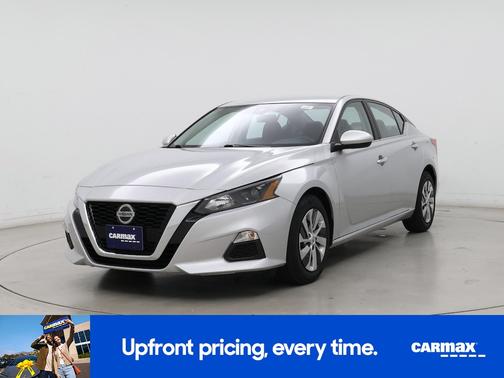 Silver 2022 Nissan Altima S